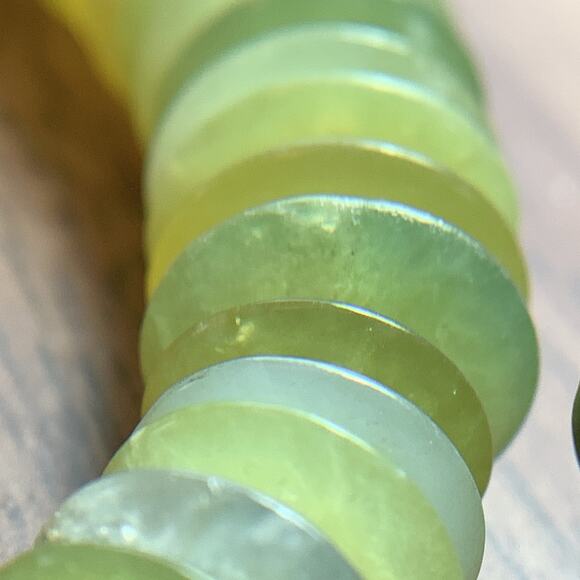 Signed Sterling Silver Jay King Graduated Green Serpentine Disc Beaded Necklace - Picture 4 of 16